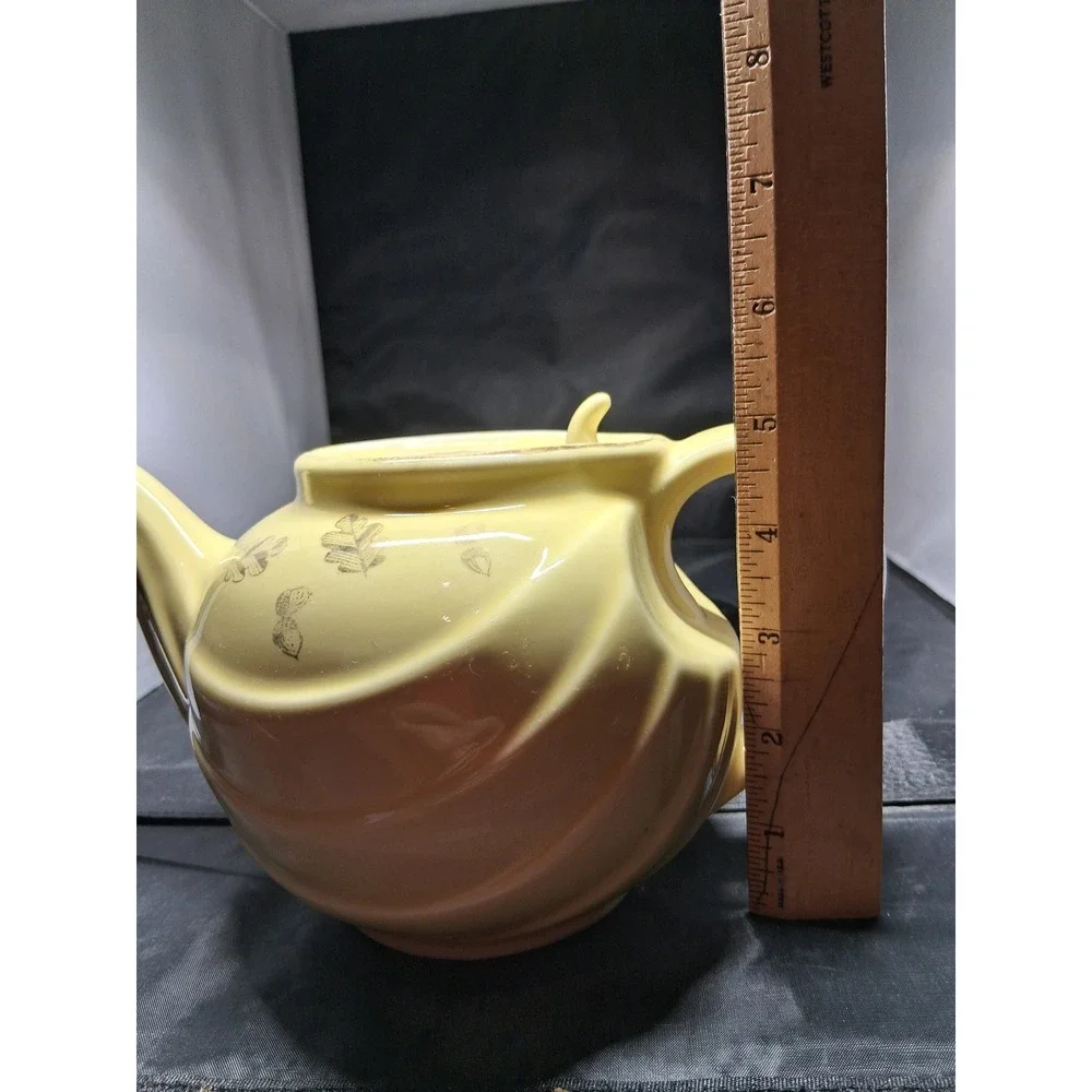 Hall China Vintage Yellow Swirl Teapot 799 Oak Leaf Acorn 6 Cup Made in USA